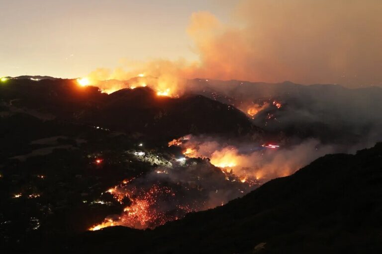 LA Mayor Ousts Fire Chief Amid Mounting Wildfire Response Criticism